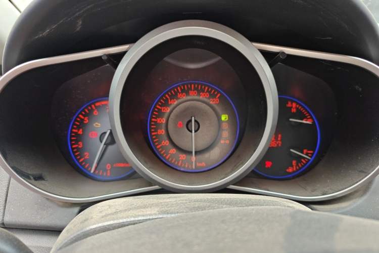 Used Mazda CX-7 2010 2.5L Luxury Edition Instrument Cluster