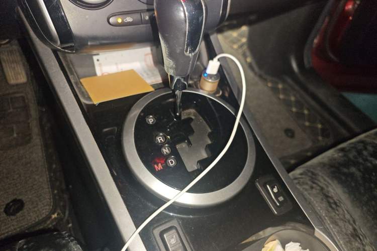 Used Mazda CX-7 2010 2.5L Luxury Edition Gear Lever