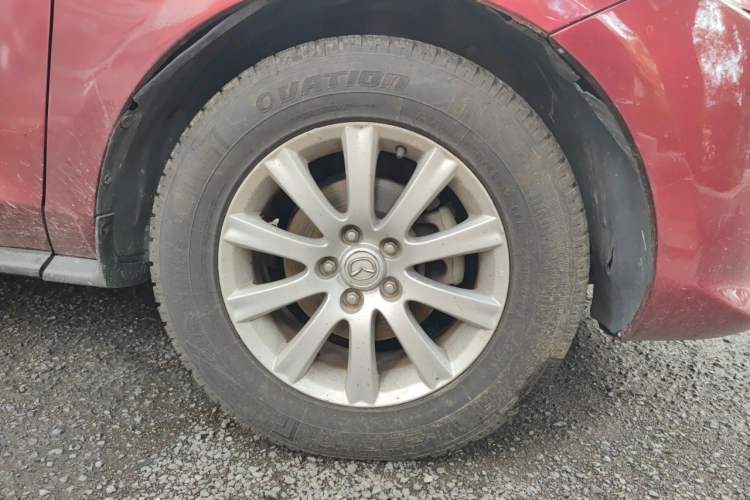 Used Mazda CX-7 2010 2.5L Luxury Edition Right Front Wheel Hub