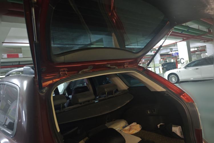 Used Mazda CX-7 2010 2.5L Luxury Edition Trunk