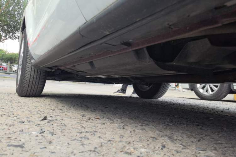 Used Mazda CX-7 2010 2.5L Luxury Edition Chassis Rear Left
