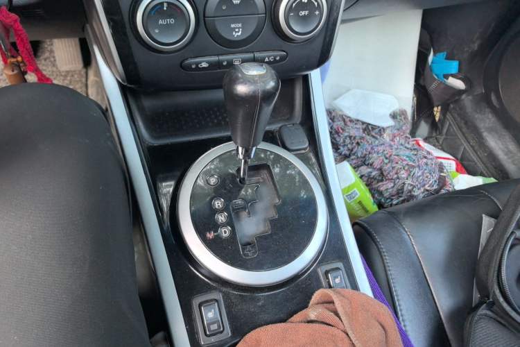 Used Mazda CX-7 2010 2.5L Luxury Edition Gear Lever