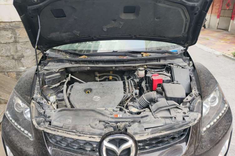 Used Mazda CX-7 2011 2.5L Luxury Edition Engine Bay