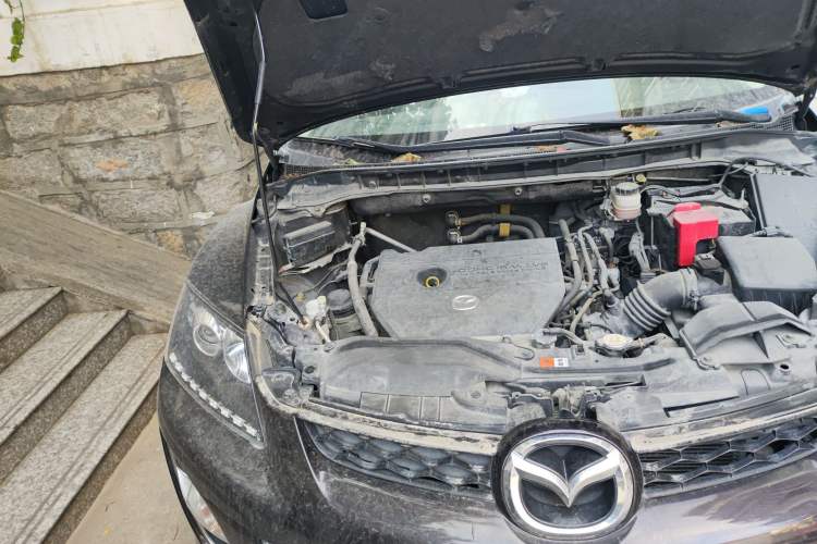 Used Mazda CX-7 2011 2.5L Luxury Edition Engine Bay Right