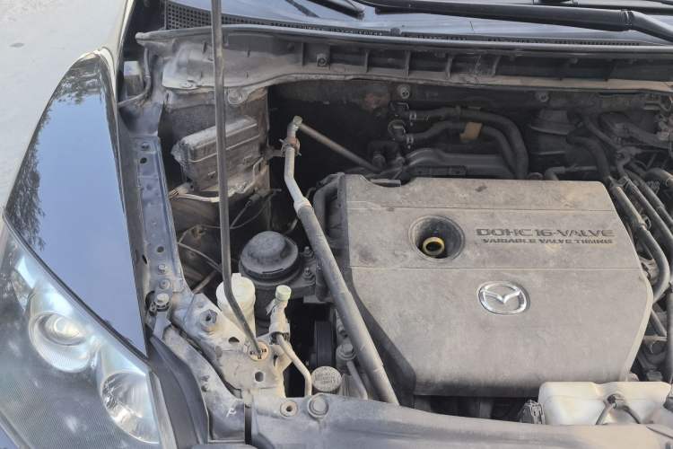Used Mazda CX-7 2011 2.5L Luxury Edition Engine Bay Right