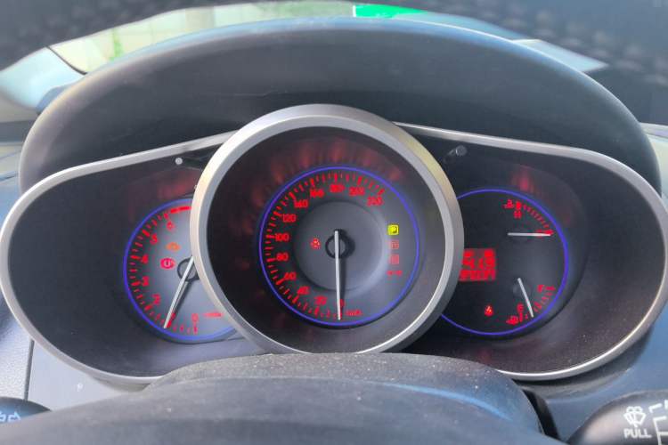Used Mazda CX-7 2011 2.5L Luxury Edition Instrument Cluster