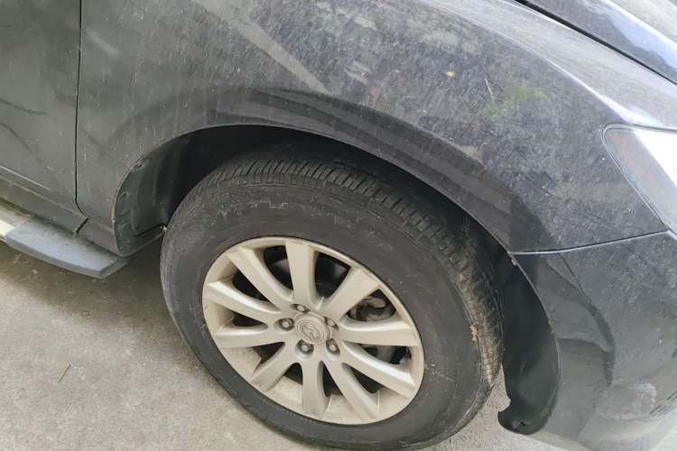 Used Mazda CX-7 2011 2.5L Luxury Edition Right Front Wheel Hub