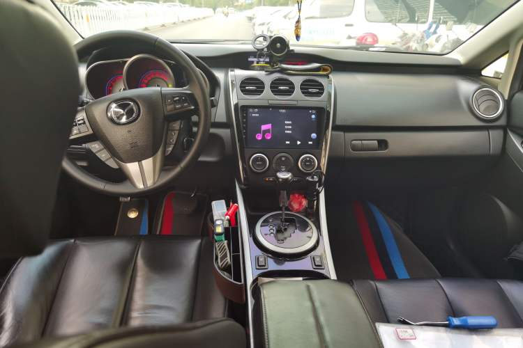 Used Mazda CX-7 2011 2.5L Luxury Edition Center Console