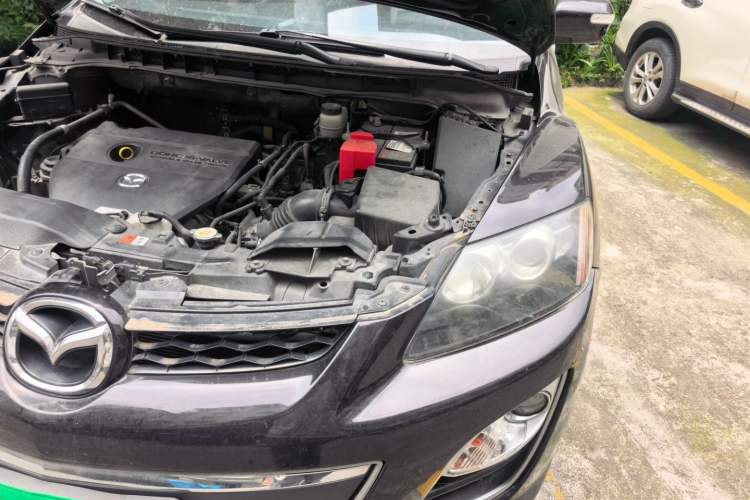 Used Mazda CX-7 2011 2.5L Luxury Edition Engine Bay Left