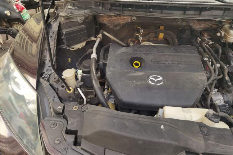 Used Mazda CX-7 2011 2.5L Luxury Edition Engine Bay Right