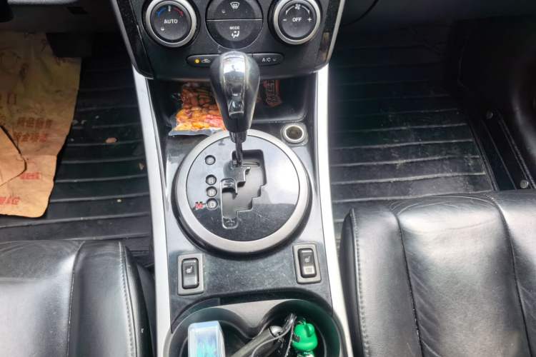 Used Mazda CX-7 2011 2.5L Luxury Edition Gear Lever