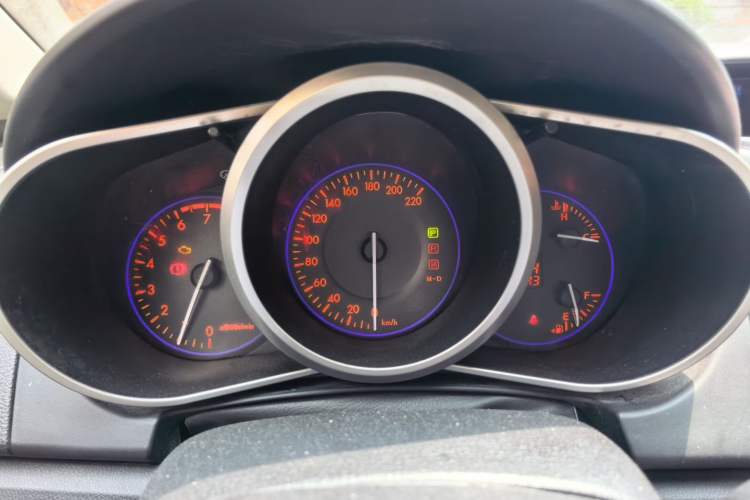 Used Mazda CX-7 2011 2.5L Luxury Edition Instrument Cluster