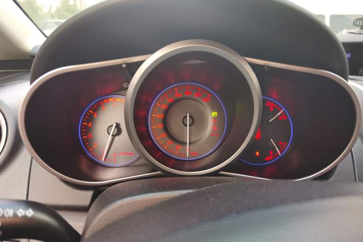 Used Mazda CX-7 2011 2.5L Luxury Edition Instrument Cluster