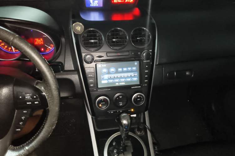 Used Mazda CX-7 2011 2.5L Luxury Edition Audio And AC Panel