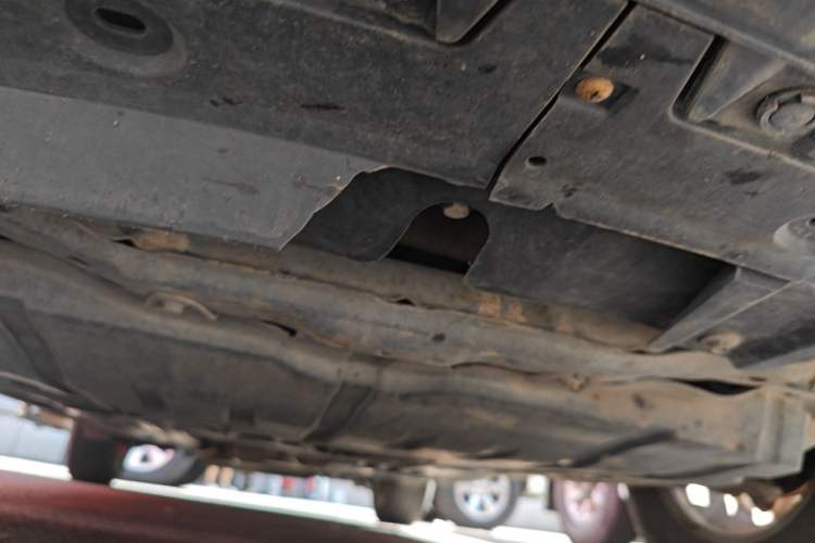 Used Mazda CX-7 2011 2.5L Luxury Edition Chassis Front