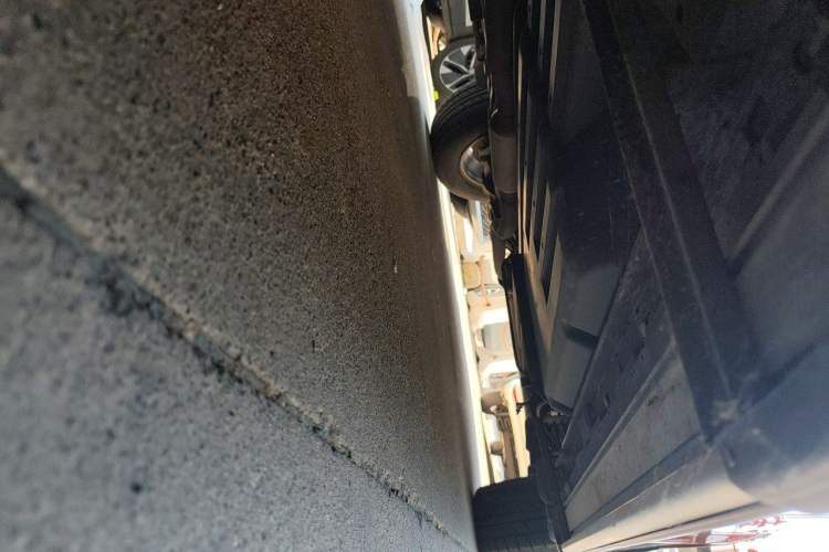 Used Mazda CX-7 2011 2.5L Luxury Edition Chassis Front Left