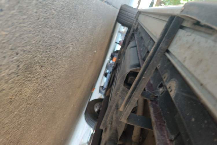 Used Mazda CX-7 2011 2.5L Luxury Edition Chassis Rear Left