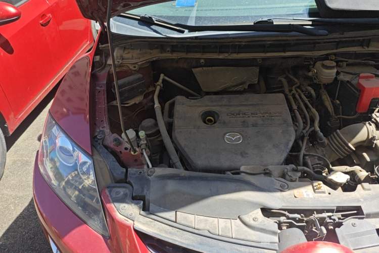 Used Mazda CX-7 2011 2.5L Luxury Edition Engine Bay Right