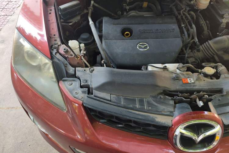 Used Mazda CX-7 2011 2.5L Luxury Edition Engine Bay Right