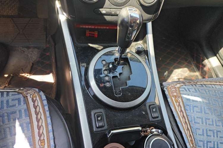 Used Mazda CX-7 2011 2.5L Luxury Edition Gear Lever