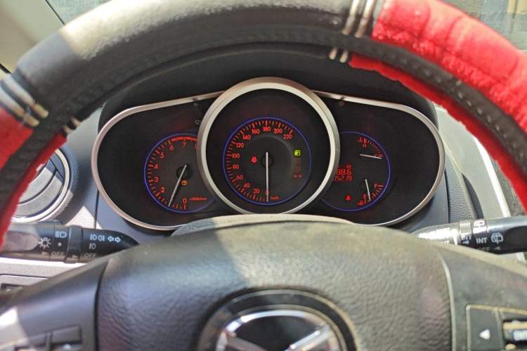 Used Mazda CX-7 2011 2.5L Luxury Edition Instrument Cluster