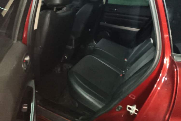 Used Mazda CX-7 2011 2.5L Luxury Edition Left Rear Seat