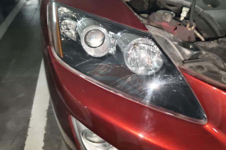 Used Mazda CX-7 2011 2.5L Luxury Edition Right Front Headlight