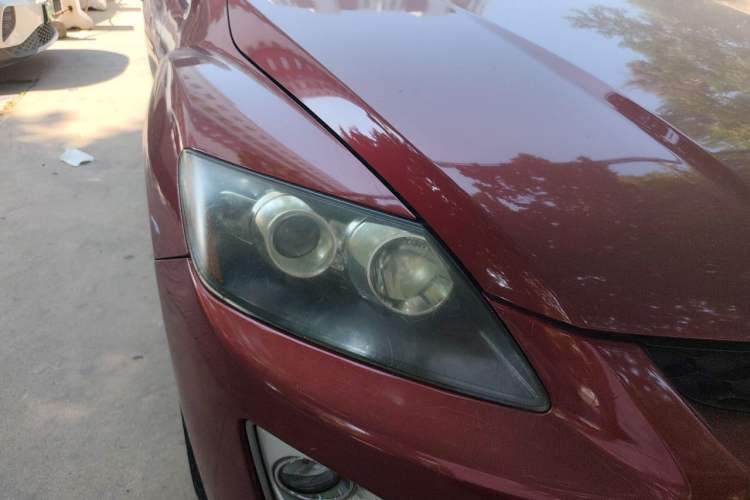 Used Mazda CX-7 2011 2.5L Luxury Edition Right Front Headlight