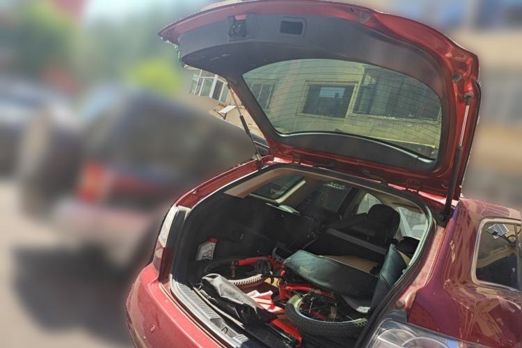 Used Mazda CX-7 2011 2.5L Luxury Edition Trunk