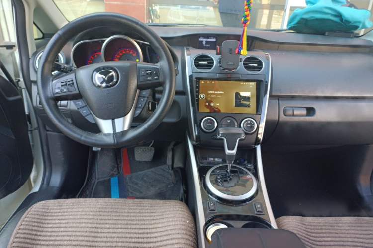 Used Mazda CX-7 2011 2.5L Luxury Edition Center Console