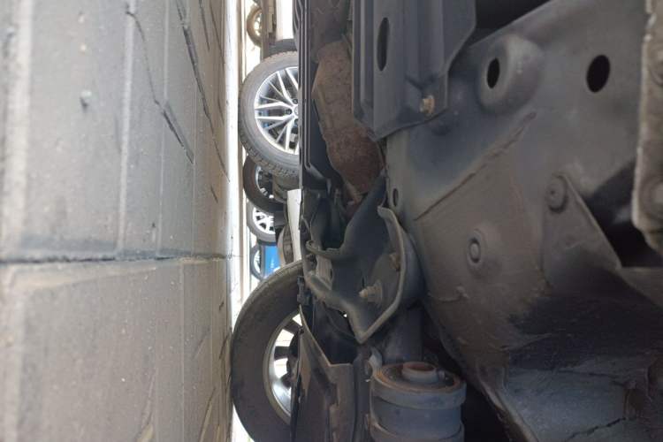Used Mazda CX-7 2011 2.5L Luxury Edition Chassis Front Right