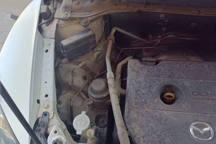 Used Mazda CX-7 2011 2.5L Luxury Edition Engine Bay Right