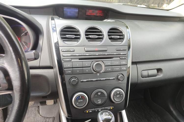 Used Mazda CX-7 2014 2.5L 2WD Luxury Edition Audio And AC Panel
