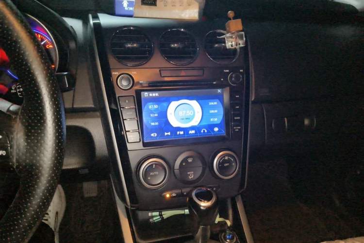 Used Mazda CX-7 2014 2.3T Smart All-Wheel-Drive Sport Edition Audio And AC Panel