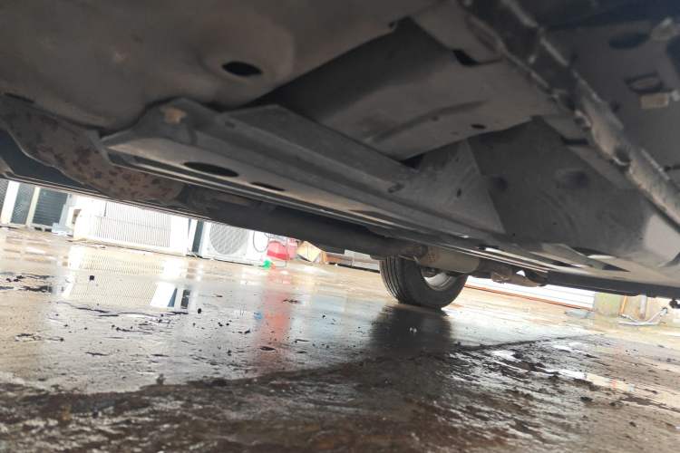 Used Mazda CX-7 2014 2.5L 2WD Luxury Edition Chassis Front Left