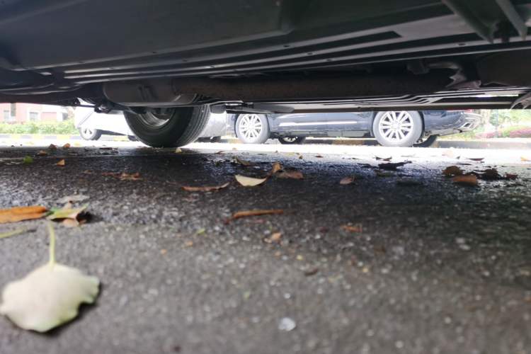 Used Mazda CX-7 2014 2.5L 2WD Premium Edition Chassis Front Right