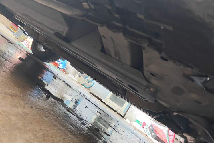 Used Mazda CX-7 2014 2.5L 2WD Luxury Edition Chassis Front Right