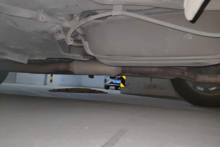 Used Mazda CX-7 2014 2.5L 2WD Luxury Edition Chassis Rear Left
