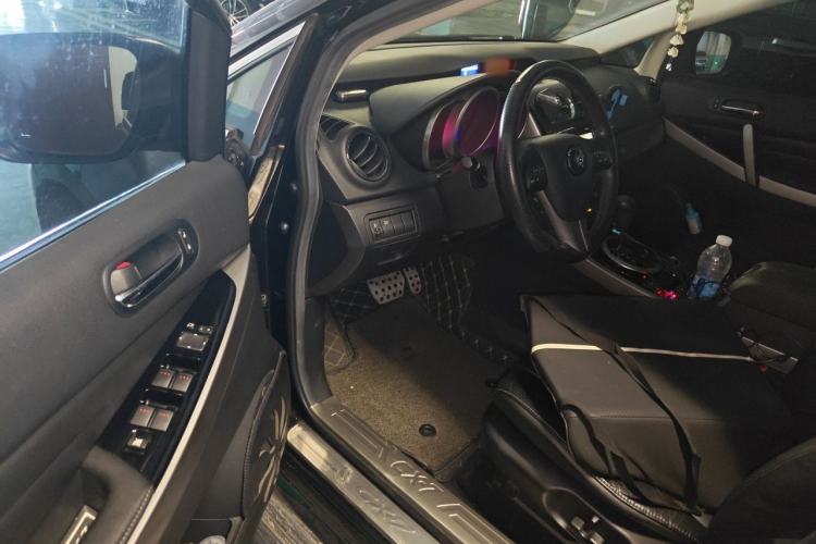 Used Mazda CX-7 2014 2.5L 2WD Luxury Edition Driver Seat