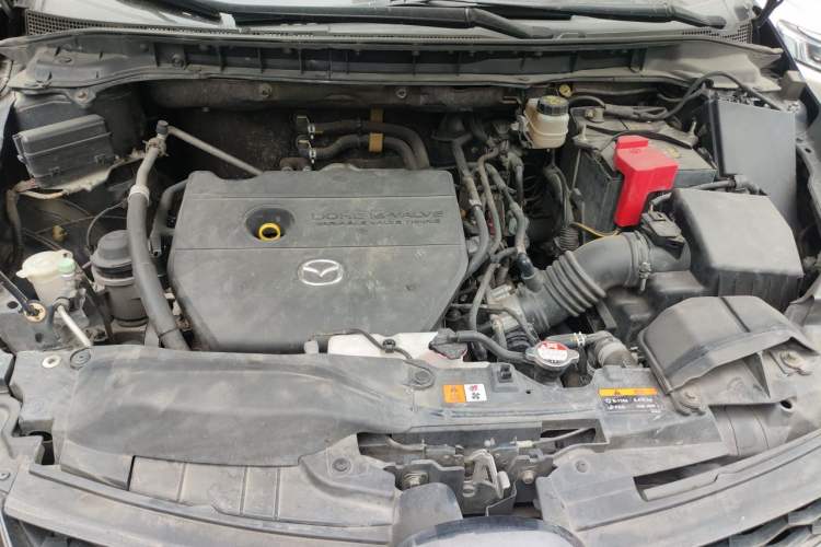Used Mazda CX-7 2014 2.5L 2WD Fashion Edition Engine Bay