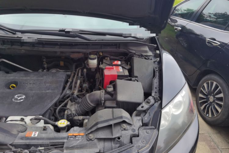 Used Mazda CX-7 2014 2.5L 2WD Luxury Edition Engine Bay Left