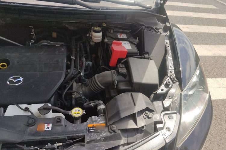 Used Mazda CX-7 2014 2.5L 2WD Luxury Edition Engine Bay Left