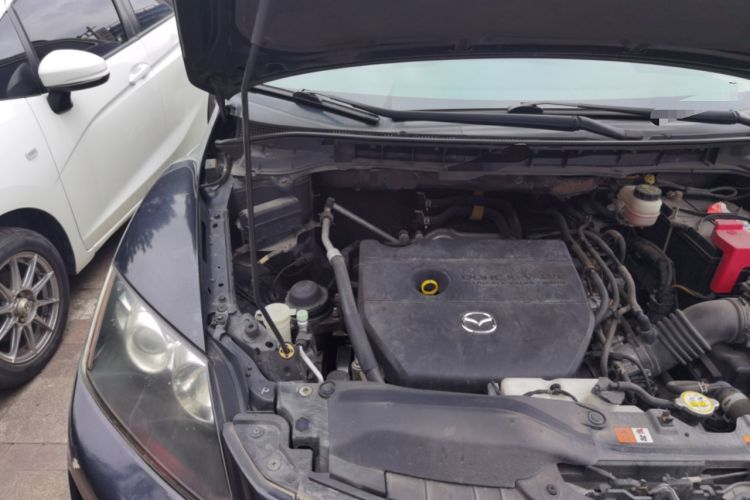 Used Mazda CX-7 2014 2.5L 2WD Luxury Edition Engine Bay Right