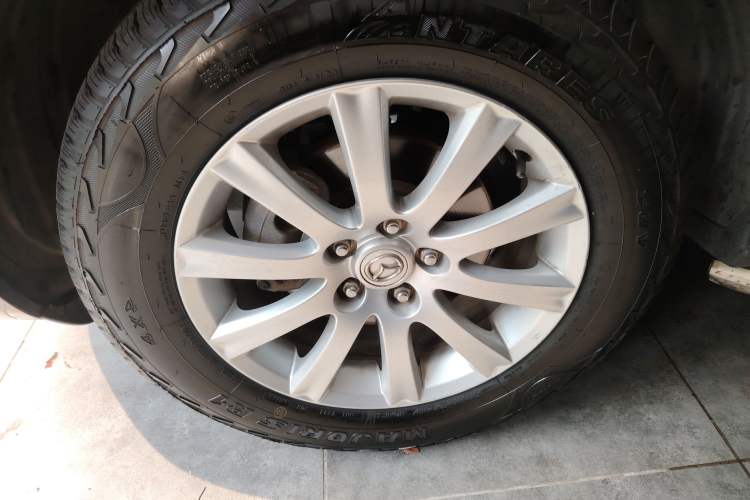 Used Mazda CX-7 2014 2.5L 2WD Luxury Edition Exterior 2