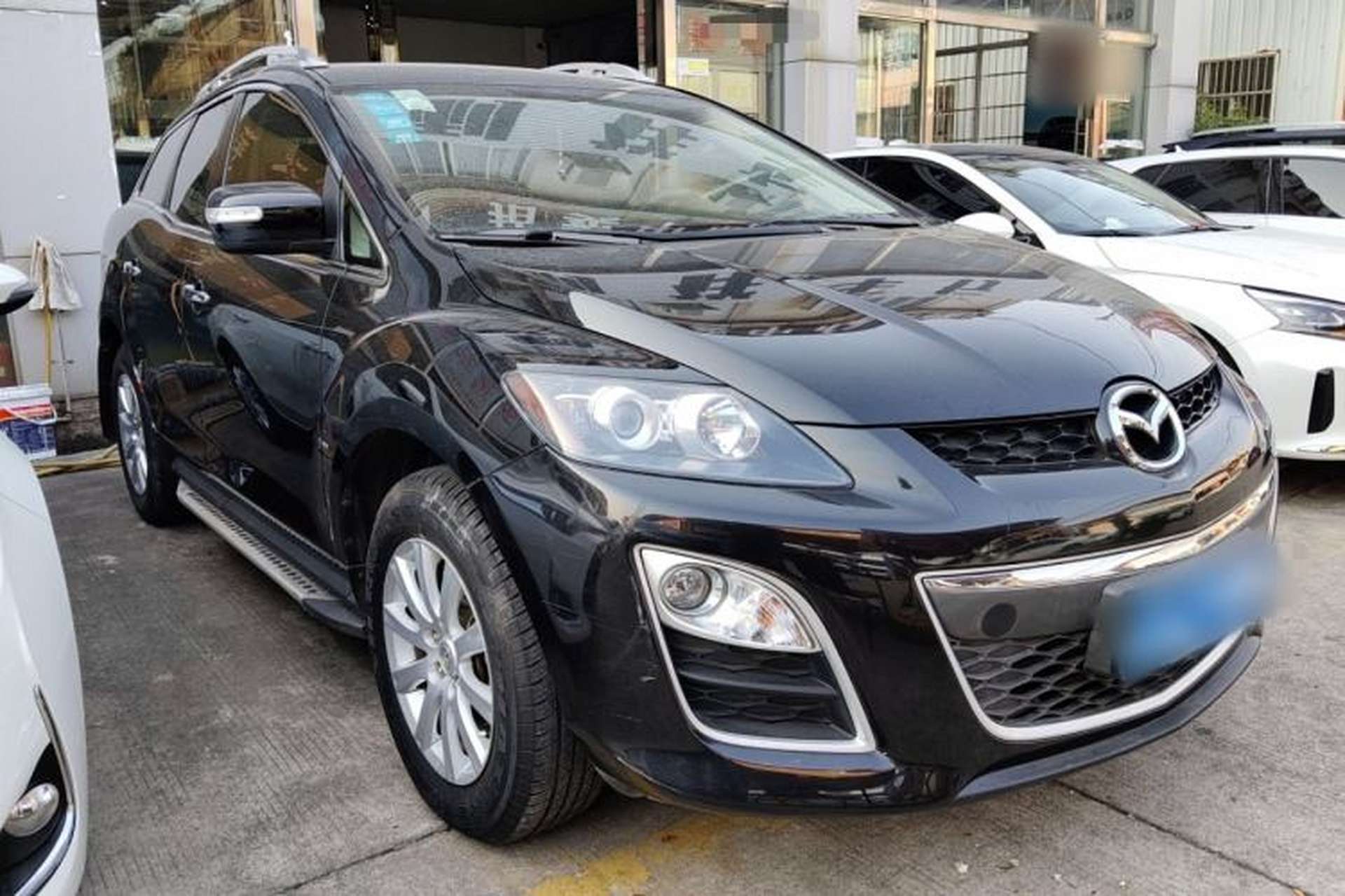 Used Mazda CX-7 2014 2.5L 2WD Fashion Edition Front Right 45 Deg