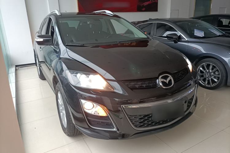 Used Mazda CX-7 2014 2.5L 2WD Premium Edition Front Right 45 Deg