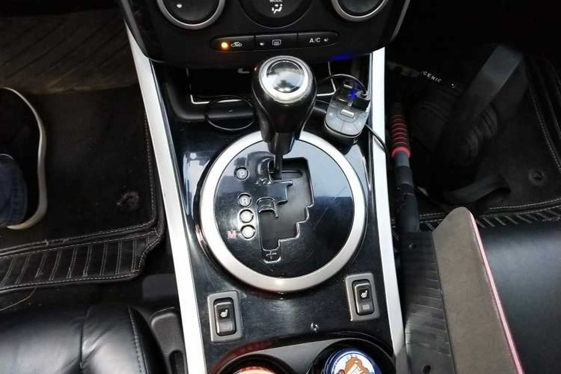 Used Mazda CX-7 2014 2.3T Smart All-Wheel Drive Supreme Edition Gear Lever