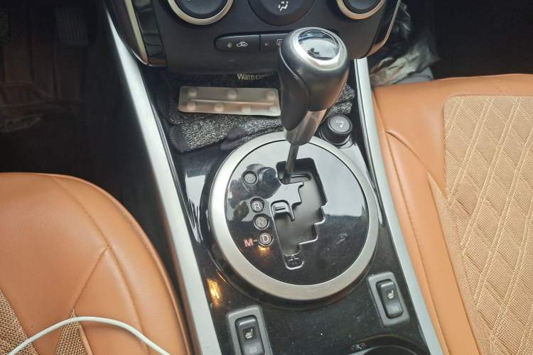 Used Mazda CX-7 2014 2.3T Smart All-Wheel-Drive Sport Edition Gear Lever