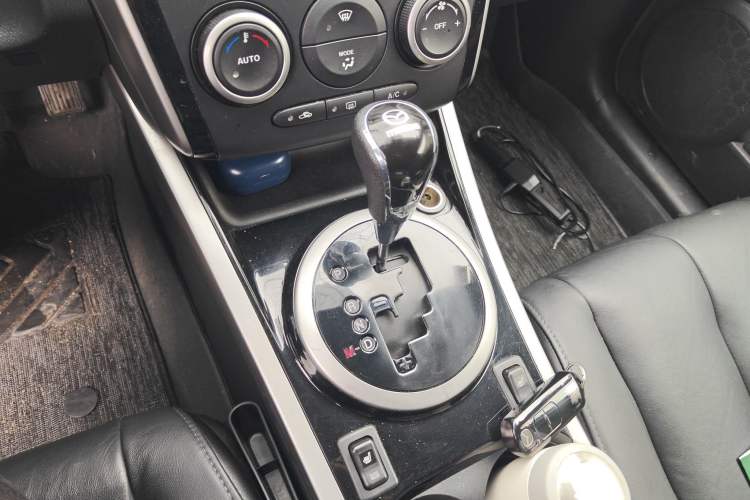 Used Mazda CX-7 2014 2.5L 2WD Luxury Edition Gear Lever
