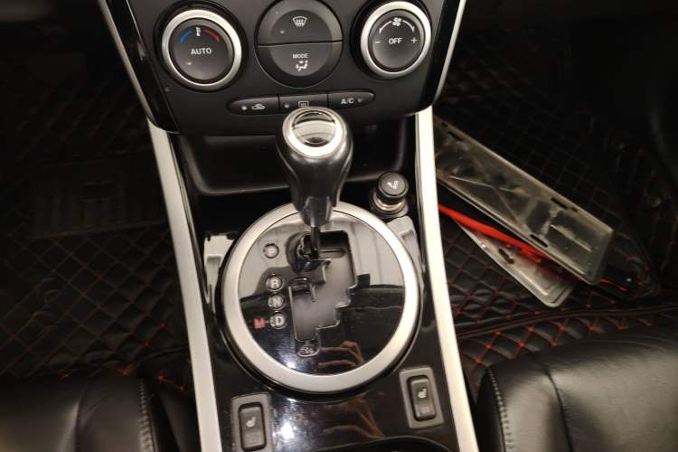 Used Mazda CX-7 2014 2.5L 2WD Luxury Edition Gear Lever